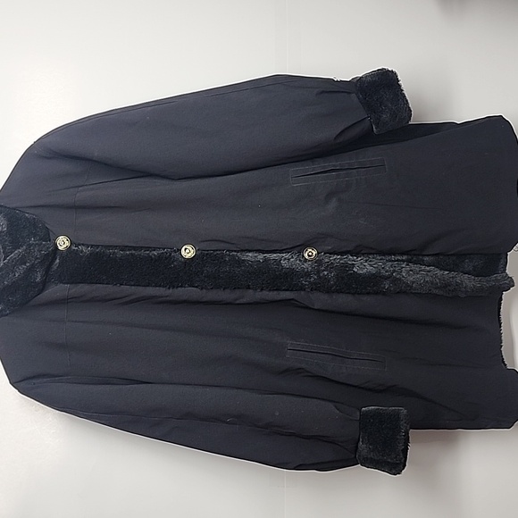 St.  John Classic Reversible oversized  black faux fur coat Luxury Old Money WOW - Picture 7 of 13